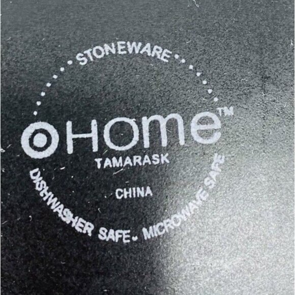 Home Target TAMARASK Red Blocks Black Coupe Square Stoneware Dinner Plates Set 2 - Picture 6 of 13